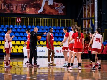 Тренування Прометея напередодні гри з БК Елязиг Iль Озель Iдаре. EuroCup Women.1.12.21