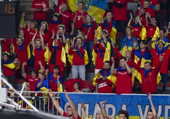 "Прометей" підтримує українців за кордоном у скрутні часи