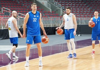 Гравці "Прометея" розпочали збір з національною збірною України з баскетболу