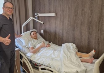 Денису Лукашову зробили операцiю