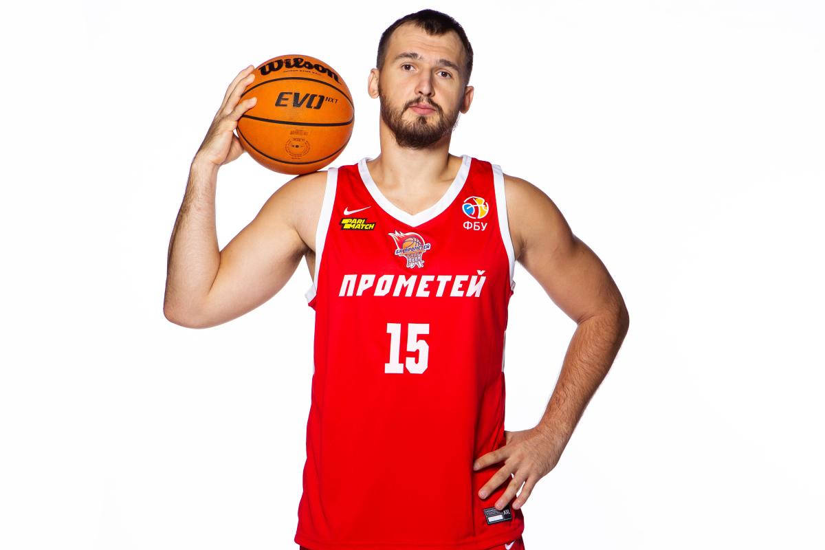 З днем народження, Дмитро Тихонов!