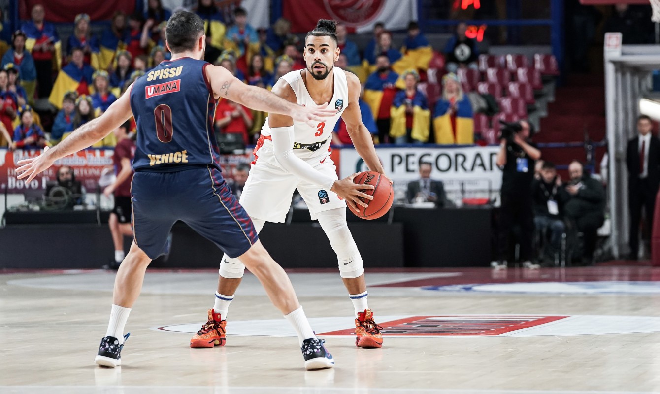 Перше коло 7DAYS EuroCup "Прометей" завершив важливою перемогою над "Рейєр Венецiєю"