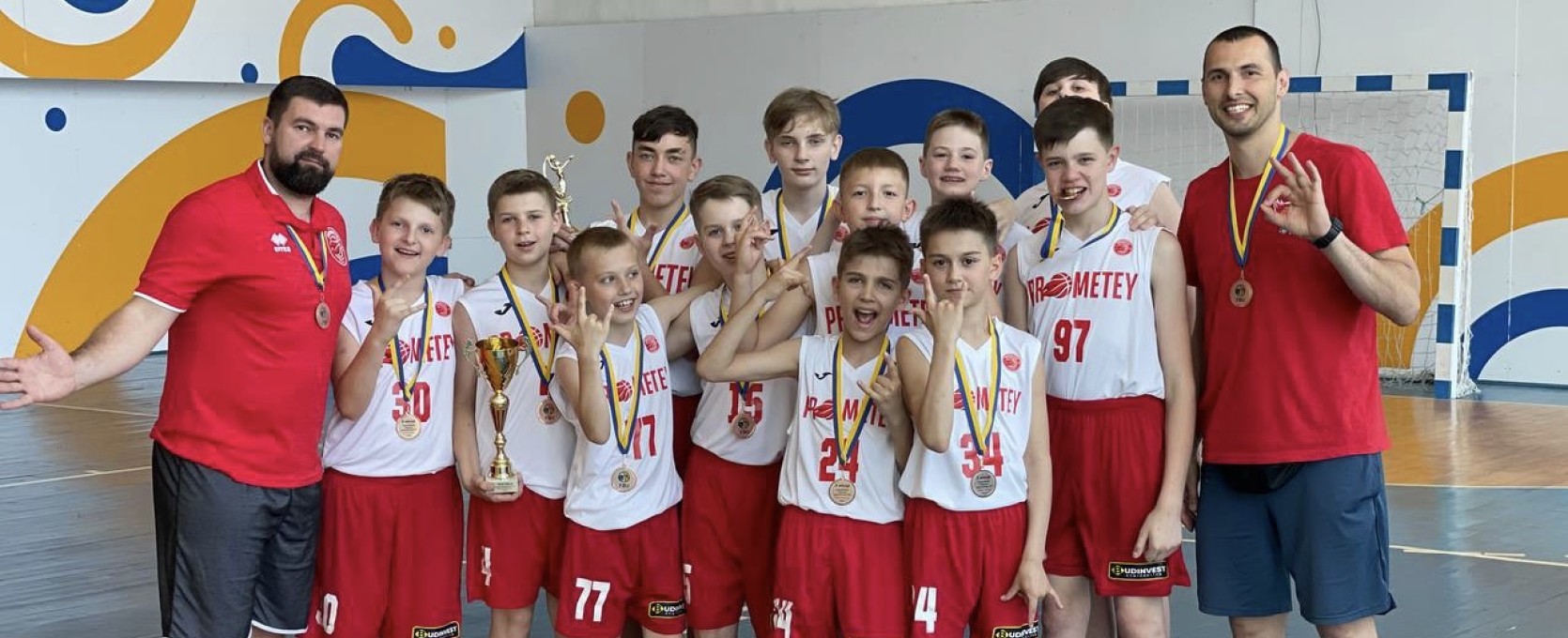 Команда Академії "Прометея" 2011 р.н. - бронзовий призер ВЮБЛ!